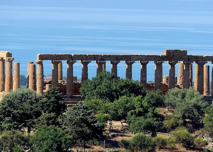 Giunone 3* Αγκριτζέντο